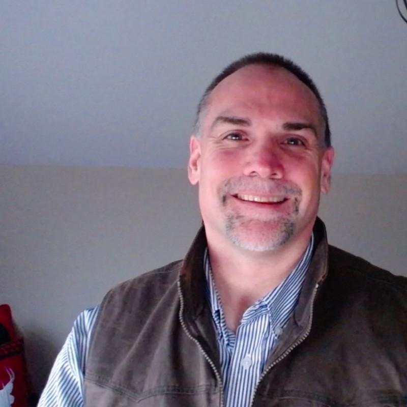 Tim Ebbers, Field CTO and VP of Customer Engineering at Wallarm, API security expert and course instructor with expertise in SaaS, cybersecurity, and cloud infrastructure
